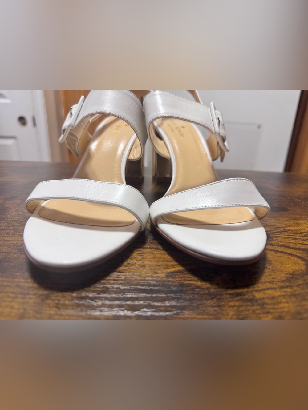 Kate Spade White Leather Buckle Slingback Block Heel Sandals Size 9.5 - Picture 8 of 9